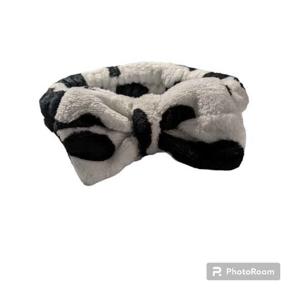 Makeup Hair Wrap Bowknot Design, Hairband. Black and White. - Picture 3 of 5